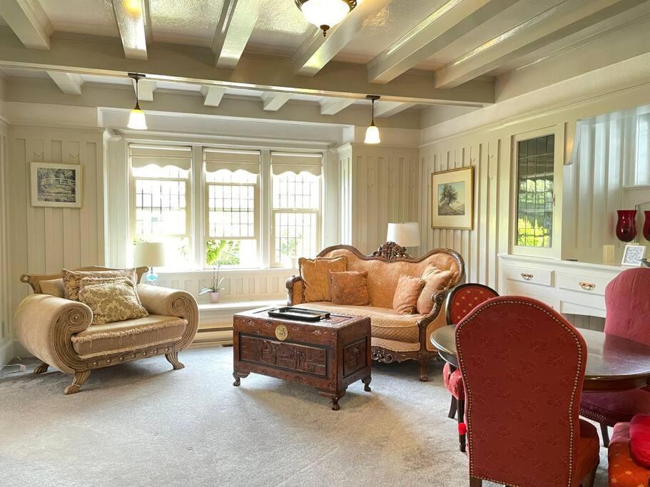 Parlor Suite In Heritage Manor, Fairfield, Near Dt Victoria Luaran gambar